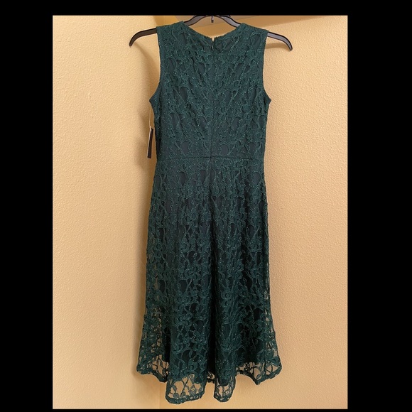 " Hunter Green” Lace Dress, size 6 - Picture 6 of 7